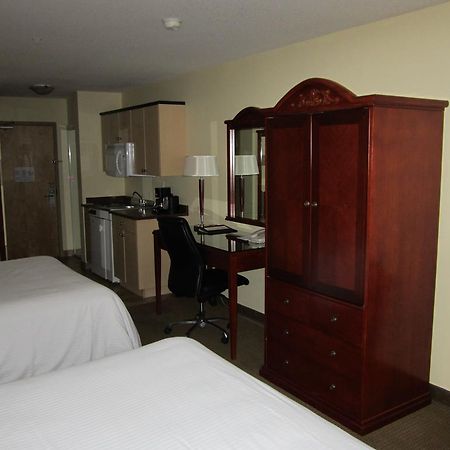 Trend Mountain Hotel & Conference Centre Tumbler Ridge Eksteriør billede